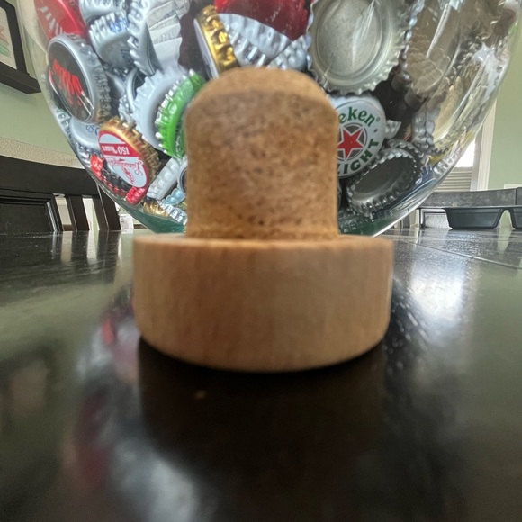 Vintage Pendleton Whiskey Cork Stoppers - Picture 5 of 8